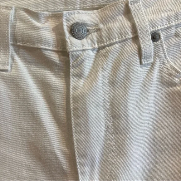 LEVI’S 511 Sz 33 x 32 Premium Denim White Jeans - Picture 3 of 12